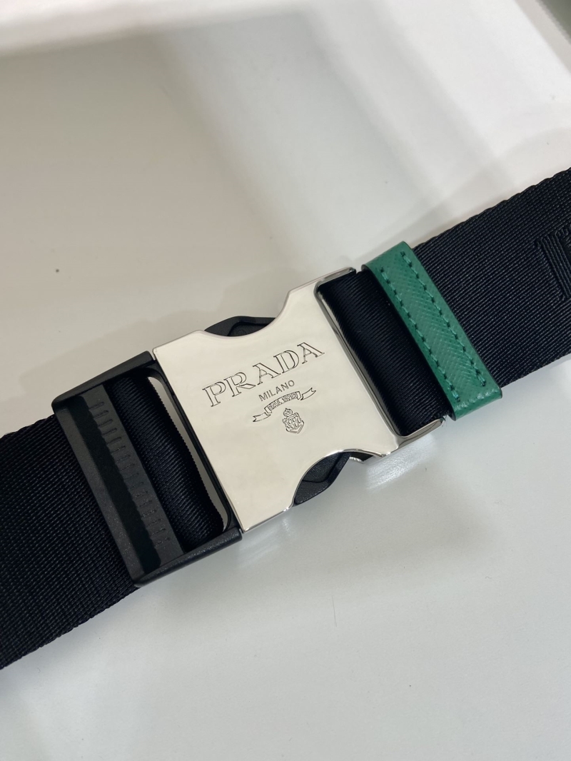 Pra*a waist chest packs